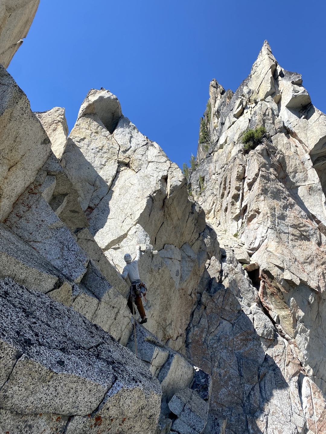 Sam Allen near the beginning of the fourth pitch on Song of the Summer, Jabberwocky Tower.