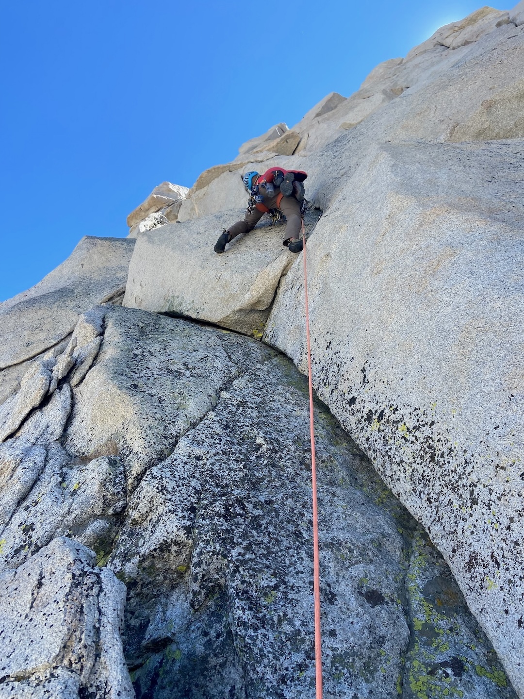Daniel Jeffcoach leading the start of the third pitch on Mother of Pearl Ridge on the west side of the Sierre Nevada. Many variations exist. 