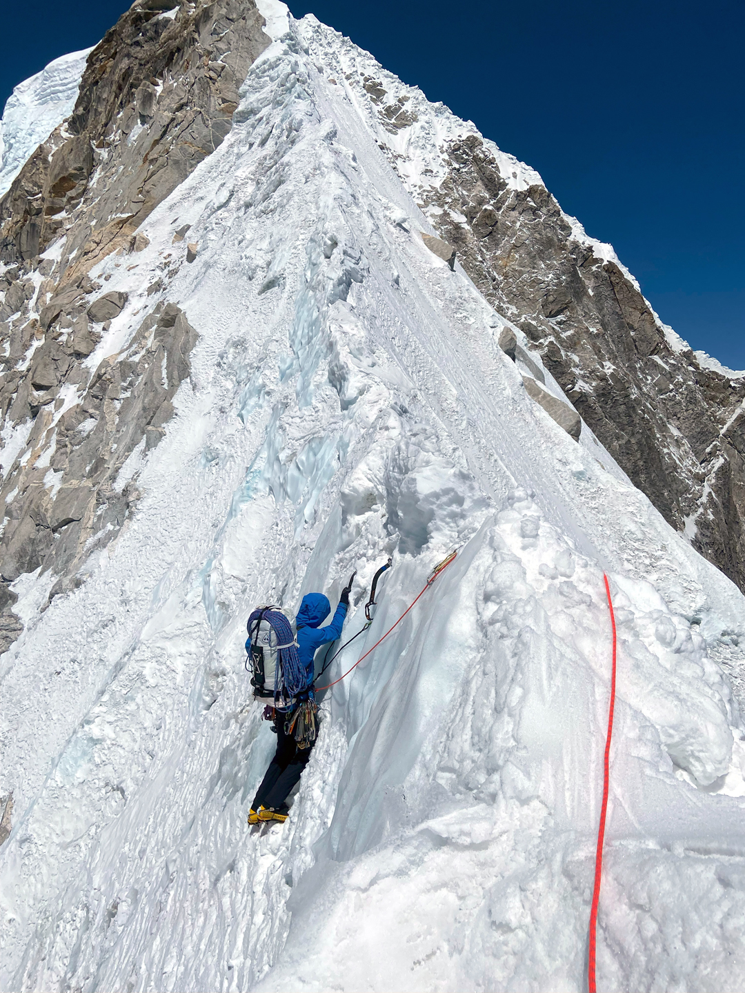 Patrick Gephart on the final section of the east ridge of Tengkangpoche.