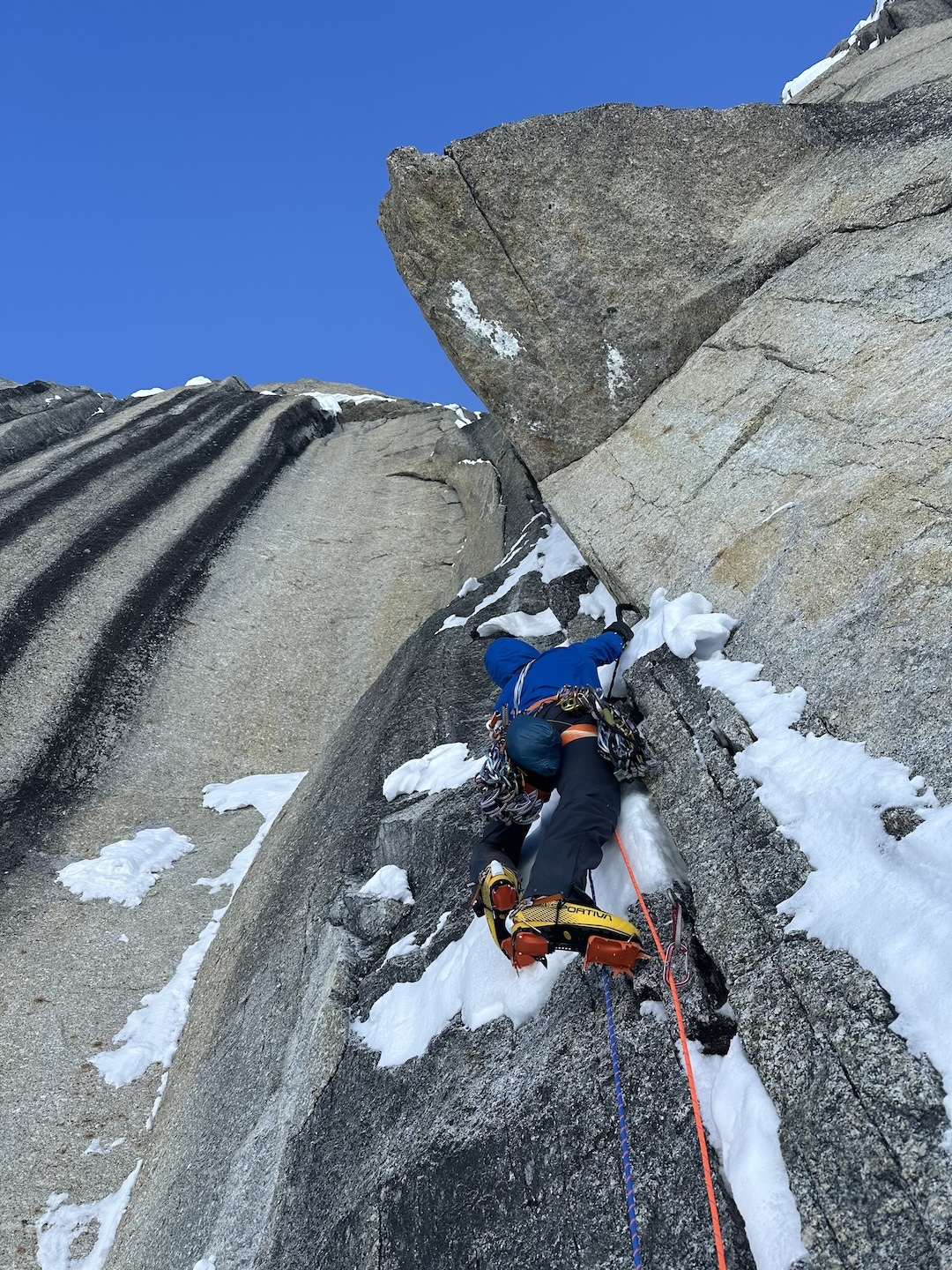 Dane Steadman starting up the first of the two crux “Shroom Tube” pitches on the first attempt on In the Shadow of the Wall.