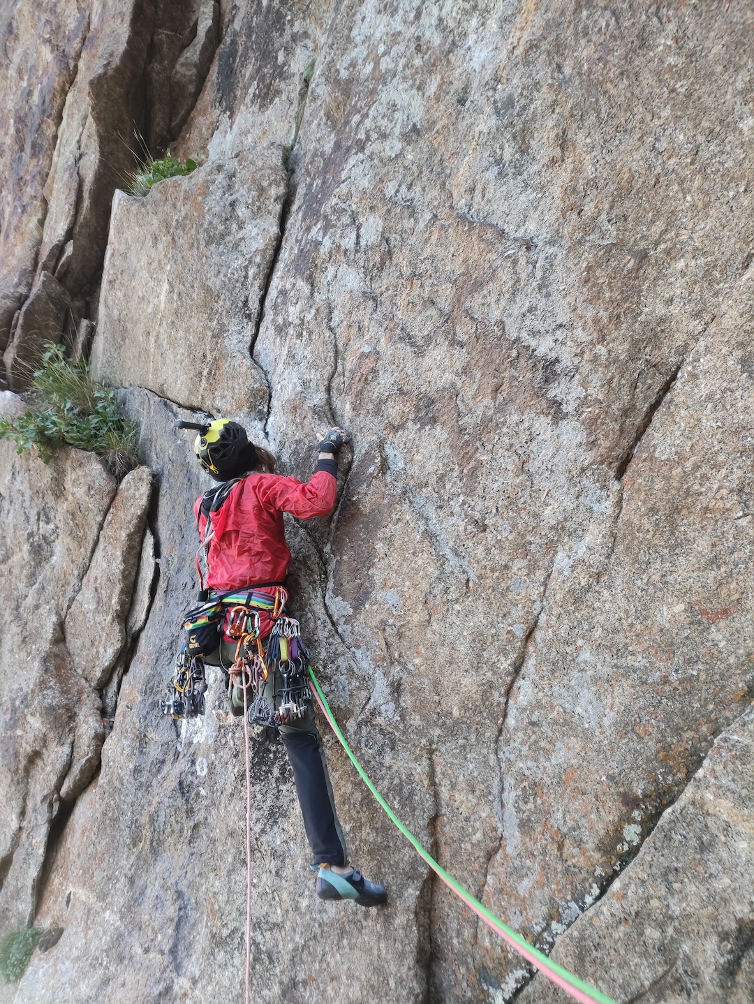 Camilla Reggio starting pitch five on Messy Dreamers, south face of Peak 3,850m.