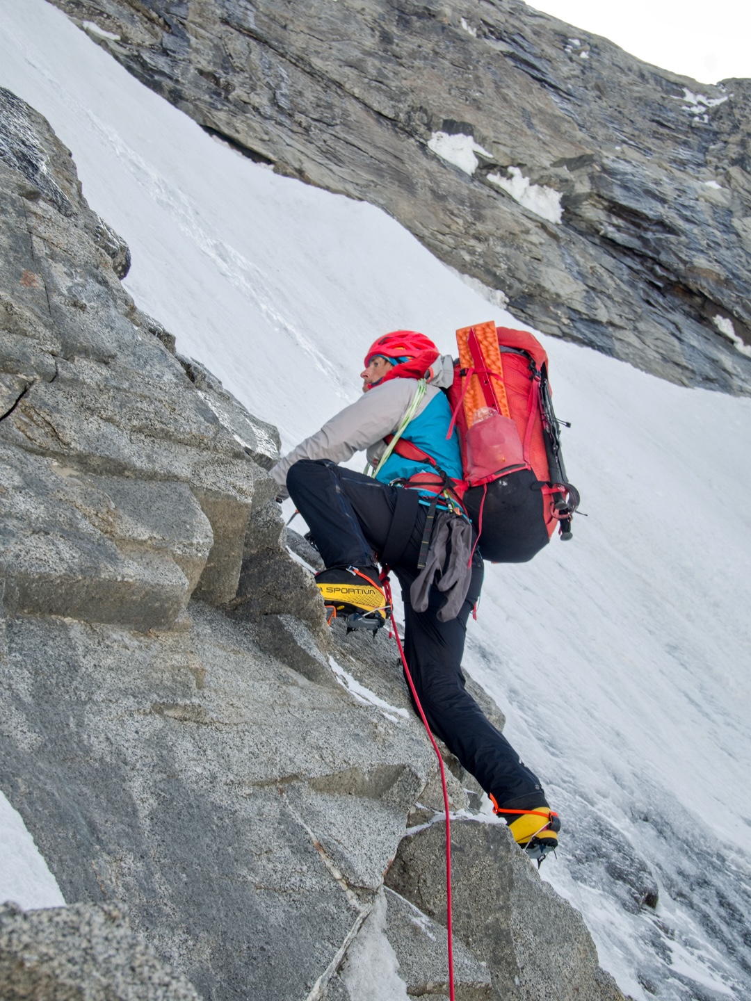 Radoslav Groh mixed climbing above Camp 1 on the south spur of Batura V. 