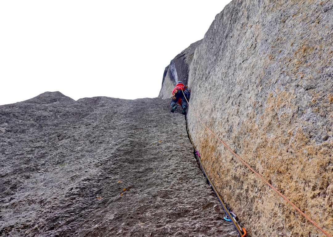Chiara Gusmeroli on pitch 20 (6b) of Azzardo Estremo, Sckem Brakk.  