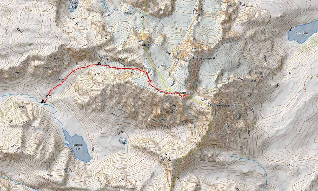 Map of the ascent route to Harmukh's west and central summits. The east summit is the highest point.