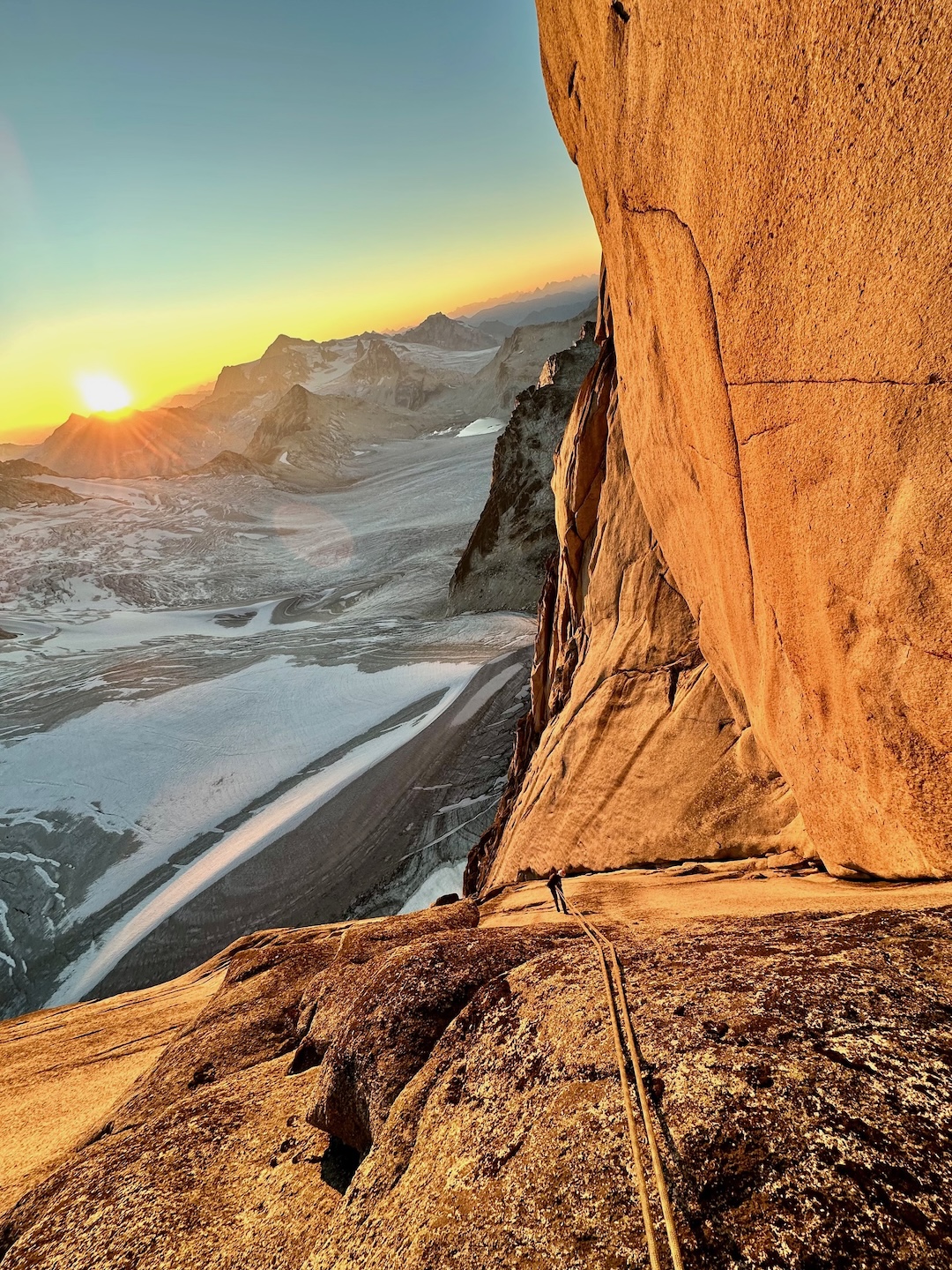 Descending Snowpatch Spire after making the first ascent of Attachment Theory (900m, 5.11+) on the east face of Snowpatch Spire.