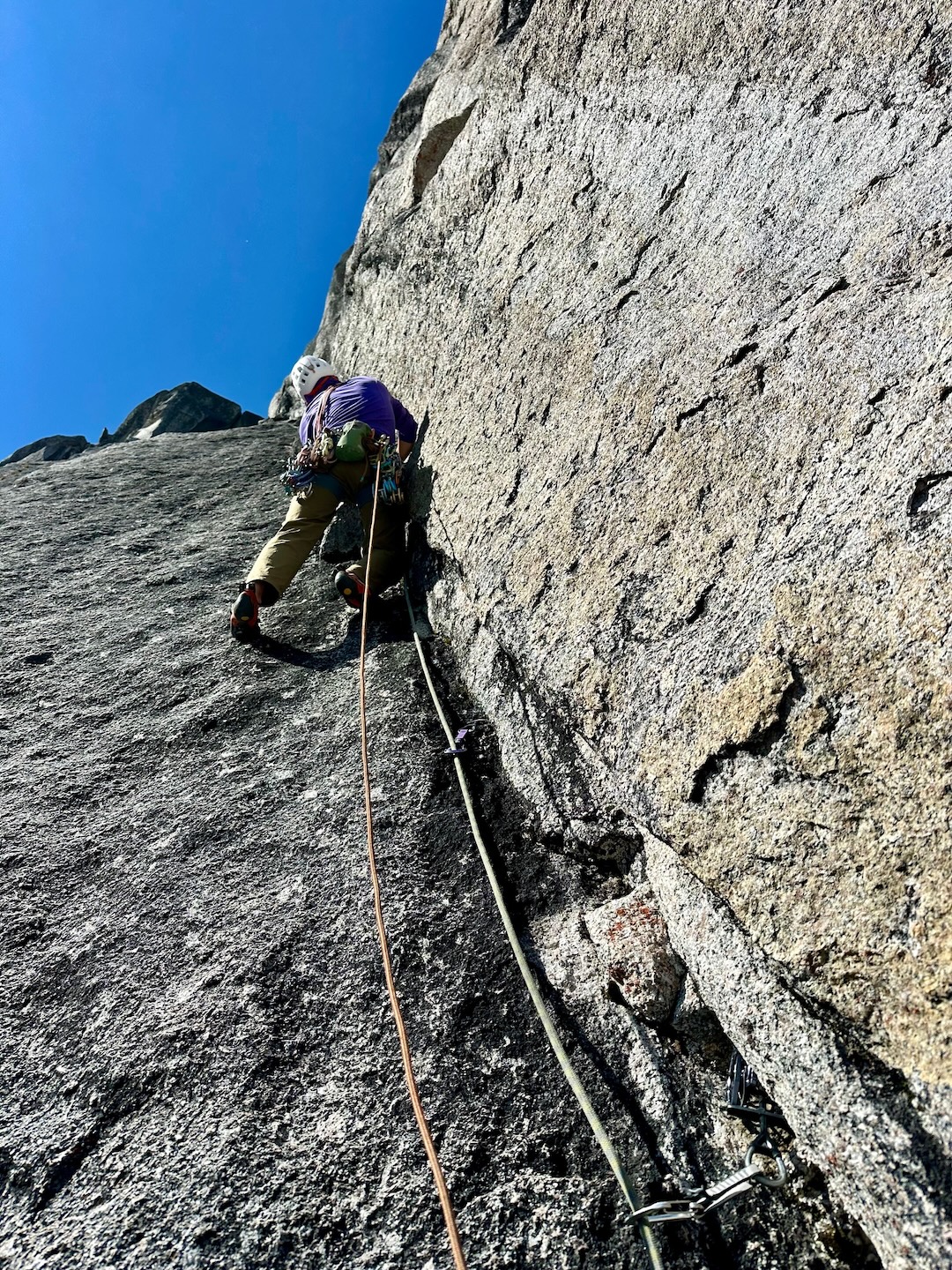 Stephen Senecal on the 5.11c pitch seven of Attachment Theory (900m, 5.11+).