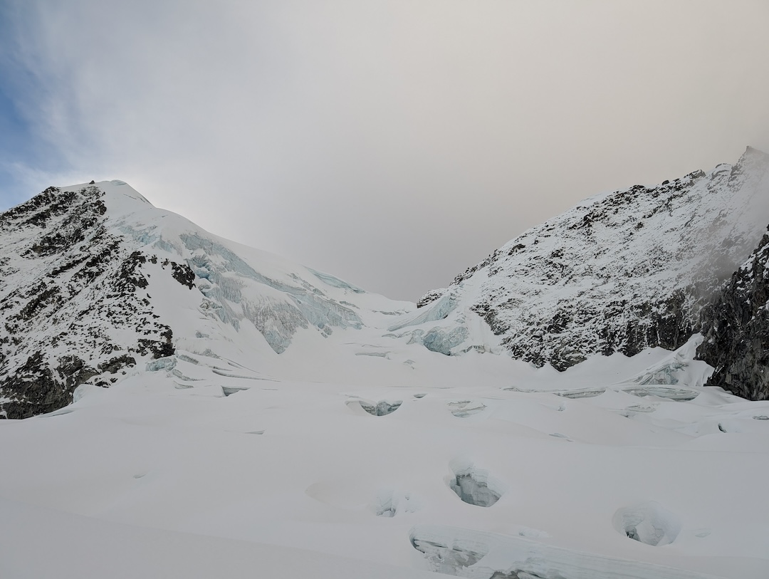 View of Pico Cristóbal Colón (left) and Pico Simón Bolívar from the north on the Colón Glacier.  
