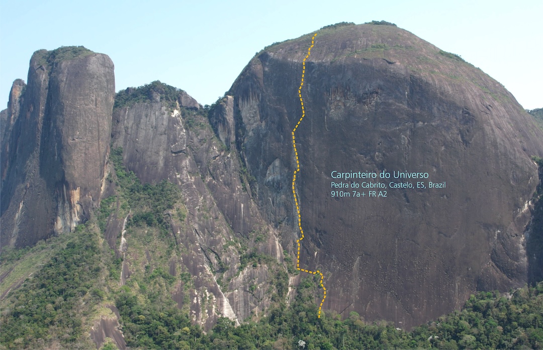 New line Carpinteiro do Universo (7a+ A2), the first route on the granite dome Pedra do Cabrito.
