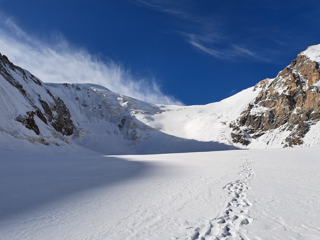 Entering the cirque at the head of the western arm of the Djangartynbashi Glacier. 