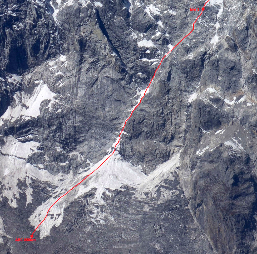 Route detail of day one on Ondra’s Star, the first ascent of the east face of Langtang Lirung. 