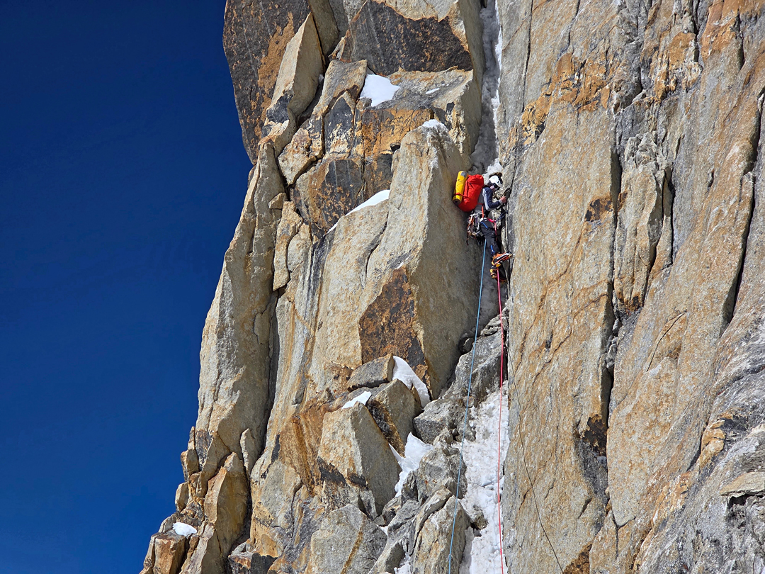 Steep climbing during the first day on the south face of Chumik Kangri.