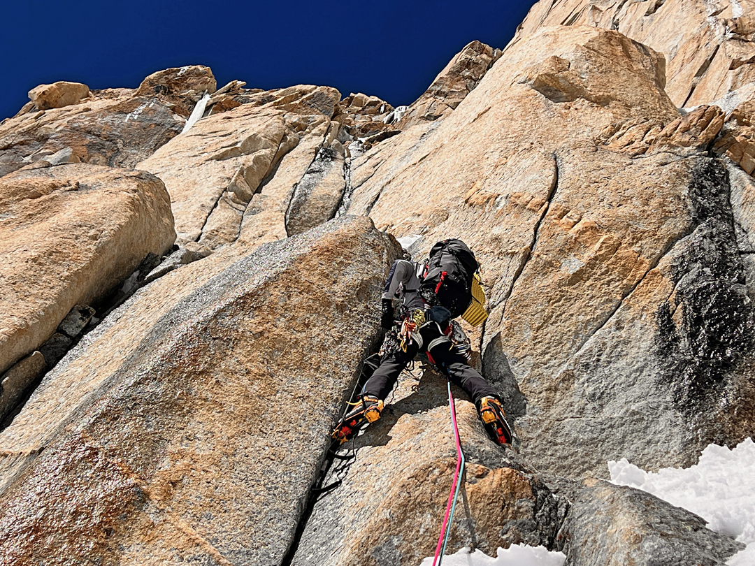 A short section of aid on the upper part of the south face of Chumik Kangri. 
