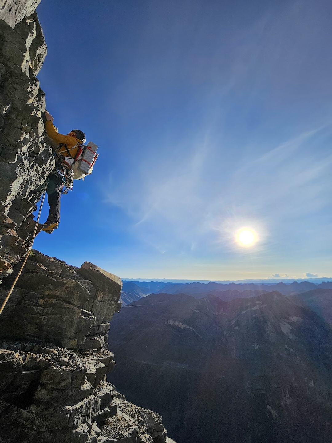 Iker Pou starting the first pitch (around V+) after the first bivouac on Kuntur. 