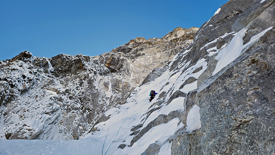 Climbing into mixed terrain on the first day of the Slovo od Mladosti, northwest face of Kwangde Nup.  