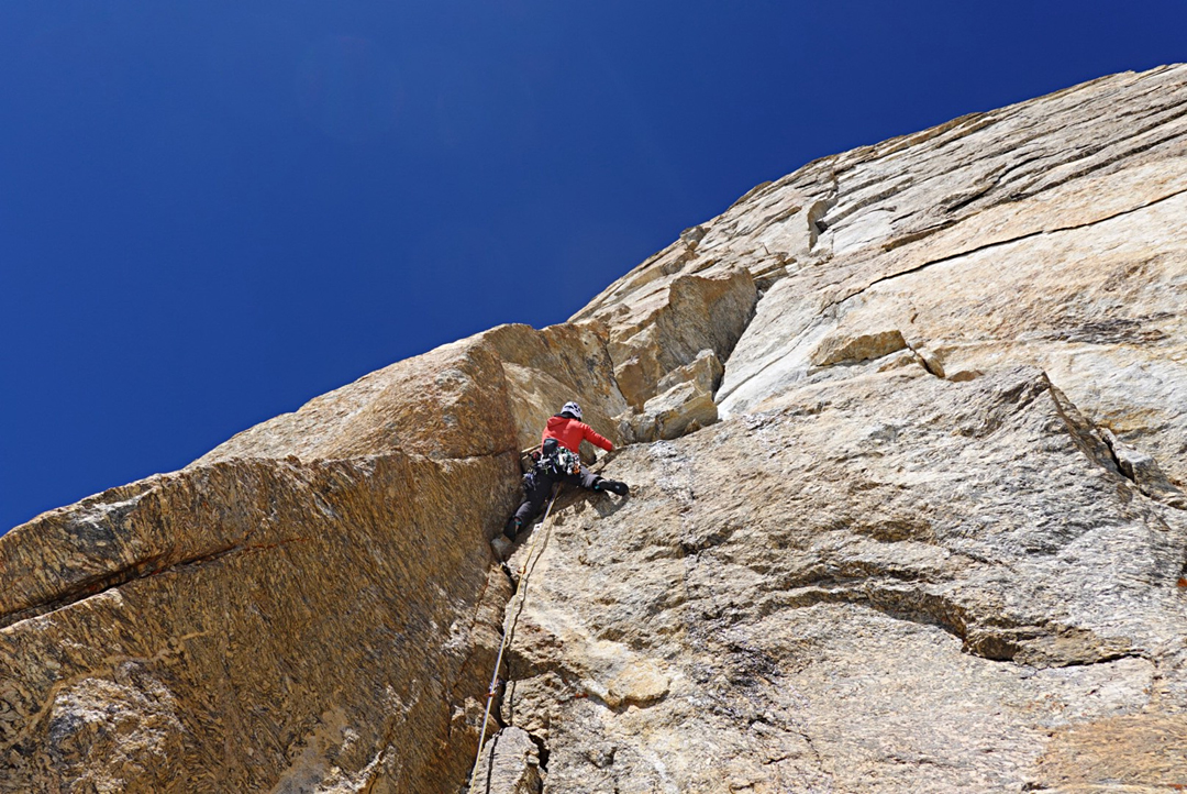 Matteo De Zaiacomo during an attempt on the unclimbed east face of Remalaye.