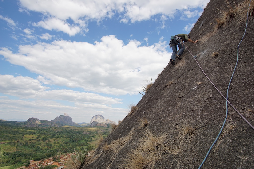 Climbing on Doble Funge on the east face of Cunduvile at Cumbira Segundo. 