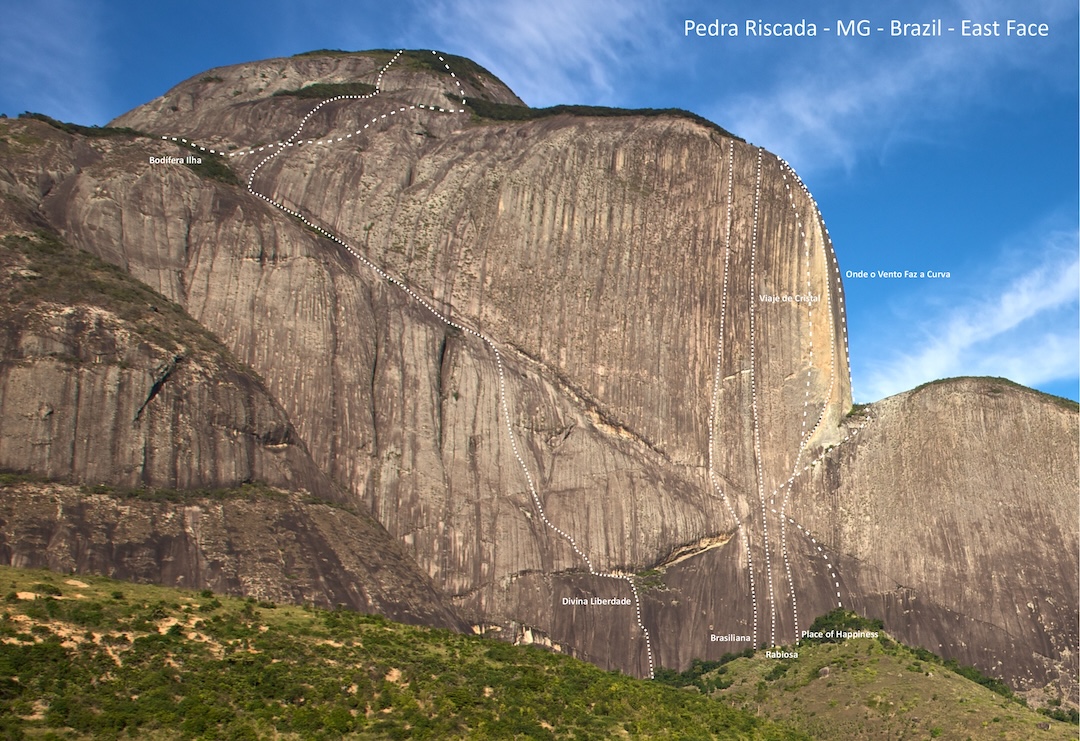 The east face of Pedra Riscada contains most of the formation’s established routes. The latest, Brasiliana, is in right center. 