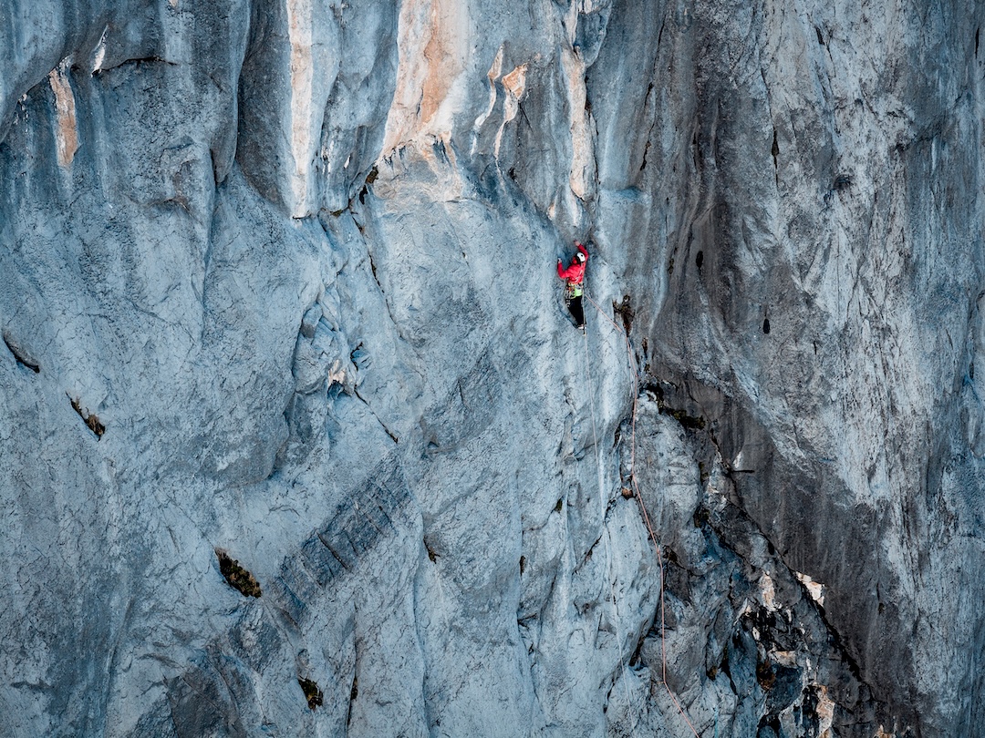 Simon Gietl climbing on Kolibri on the southeast face of Jirishanca. 