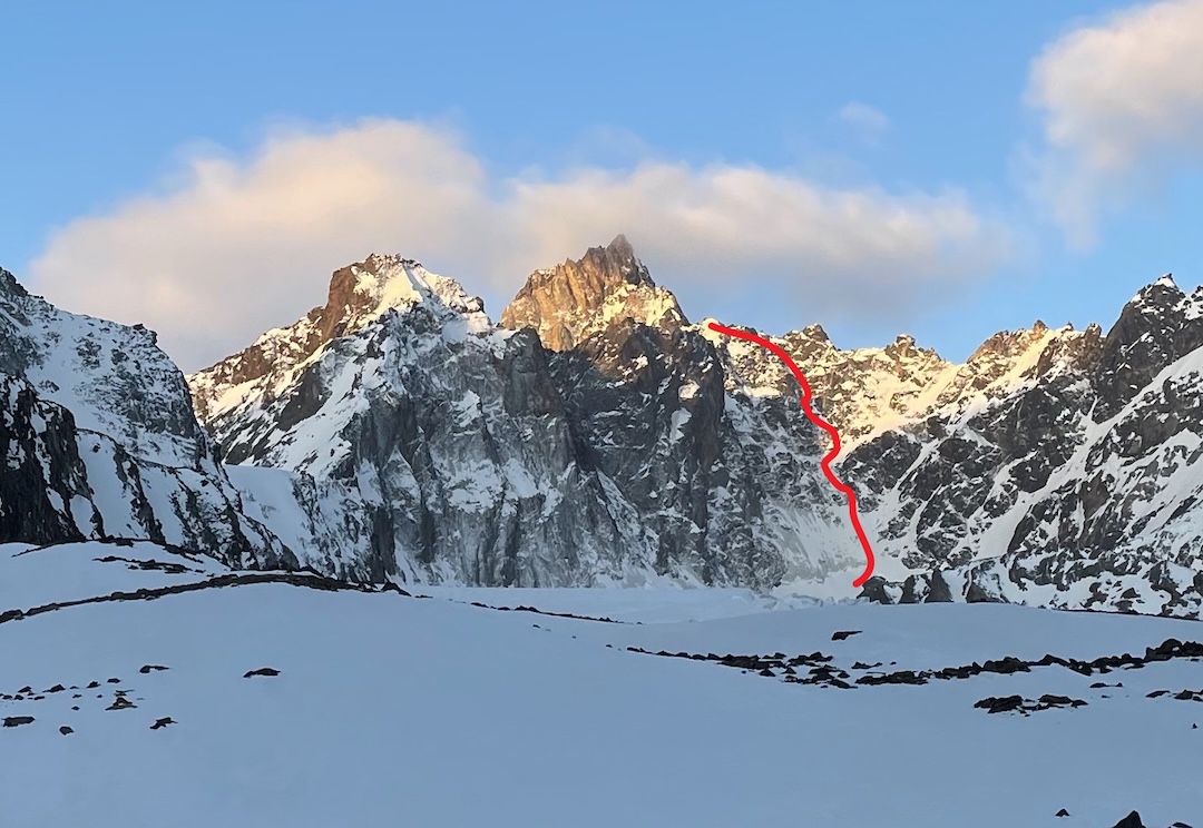 The line on the northeast face of Chokko Zemleprohodtsev. The sunlit summit (5,050m) lies over the border in Tajikistan and was not attempted. 