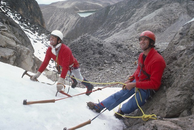 Iain Allan (left) and Ian Howell, seen here in 1985 on the Lewis Glacier, which has mostly disappeared today as a result of
climate change. Together or with other partners, Allan and Howell established many of the modern routes on the mountain, and Howell nearly single-handedly built the hut atop Nelion.